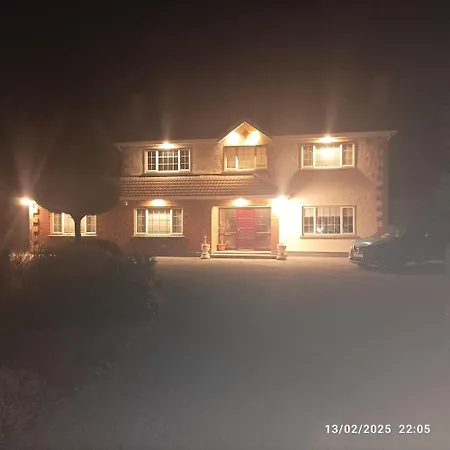 Welcome To Tunmobi Villa, Its Away From Home. Apartament Ballyjamesduff