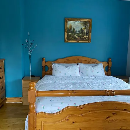 Apartament Welcome To Tunmobi Villa, Its Away From Home.