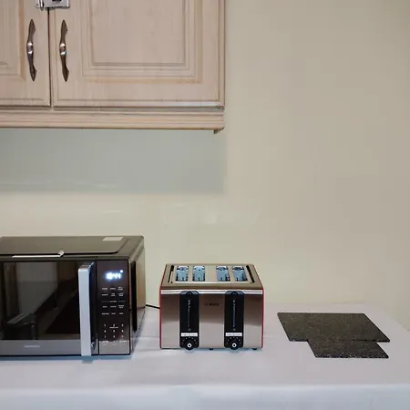 Welcome To Tunmobi Villa, Its Away From Home. * Ballyjamesduff